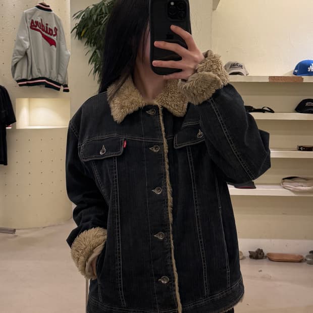 리바이스 레드탭 워싱 쉐르파 트러커 자켓 U40