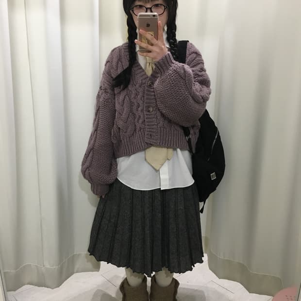 타로밀크티 꽈배기 가디건