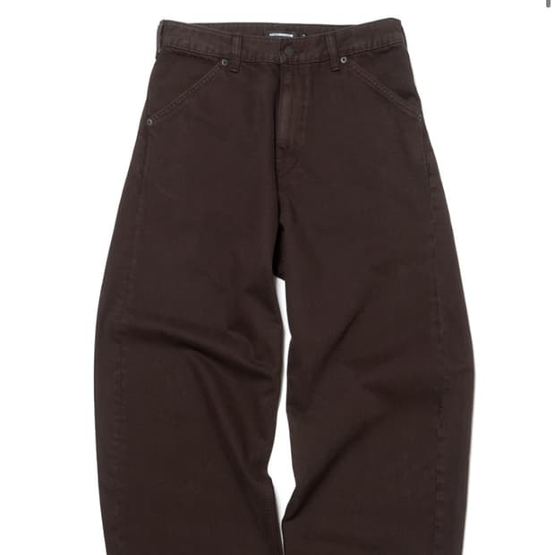 해칭룸 와이드 커브진 브라운 4