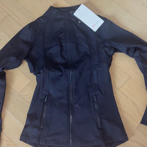 새 제품 룰루레몬 디파인 자켓 4 사이즈 네이비