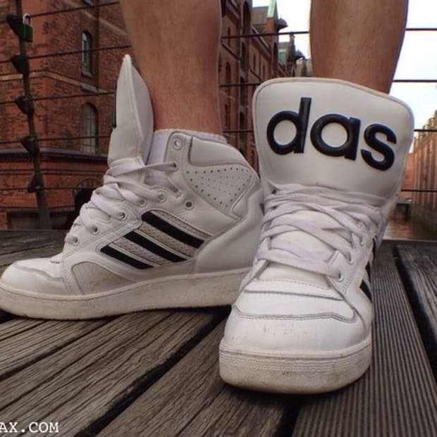 아디다스 제레미스캇 인스팅트 하이탑 구합니다