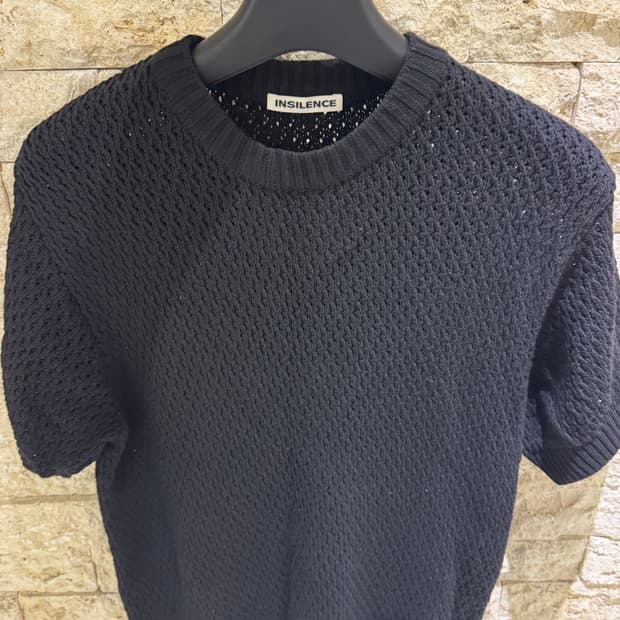 인사일런스 이탈리안 코튼 크루넥 니트