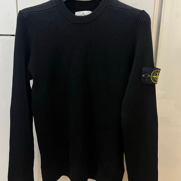 스톤아일랜드 골지스웨터 100-103 (새상품급)