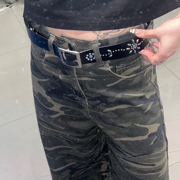 STUDDED BELT 가죽 스터드 벨트