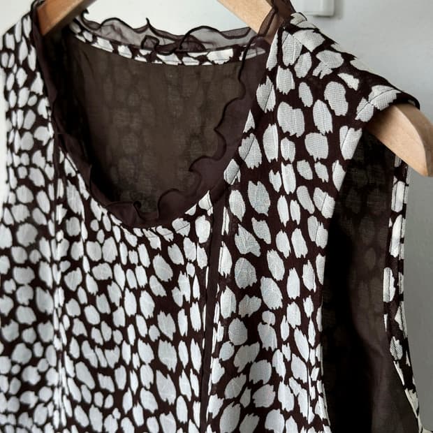 High count poly design sleeveless top