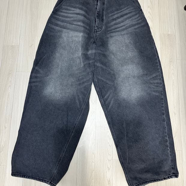 블랙 데님팬츠 L ( 지금 판매 원해요! )