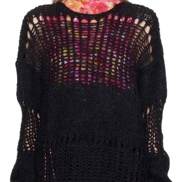 open YY 검정 스웨터