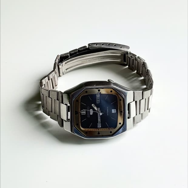80s Seiko5 Autmatic Vintage Metal Watch
