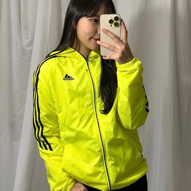 아디다스 삼선 형광 바람막이 M 