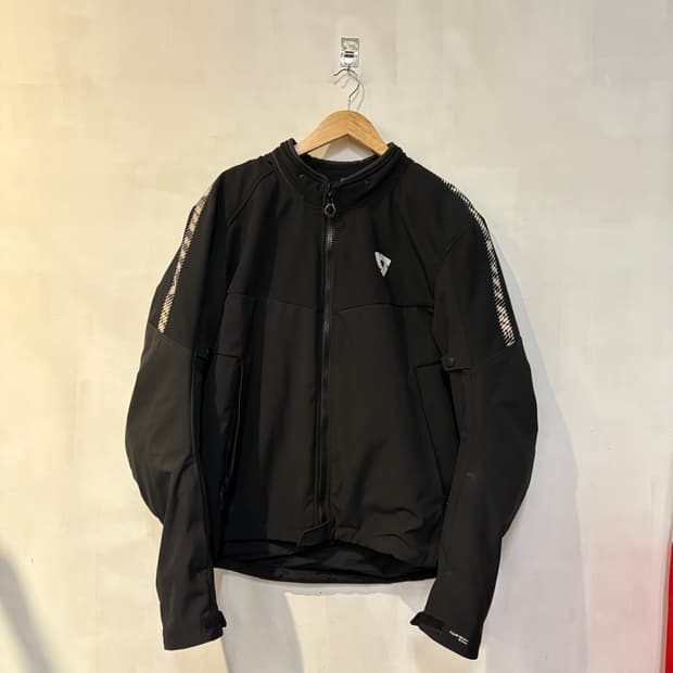 레빗 바이커 블랙