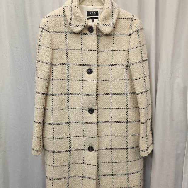 A.P.C. 체크 패턴 아이보리 코트 34