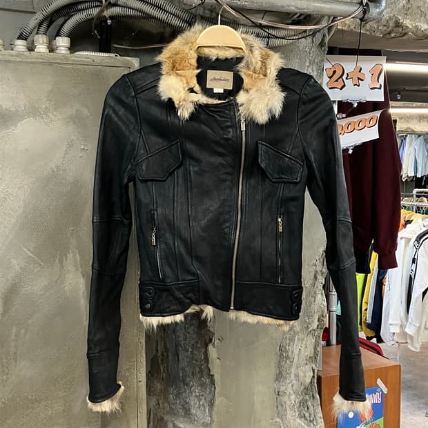 양가죽 퍼 포인트 카라 레더 가죽자켓 블랙 #csz3544