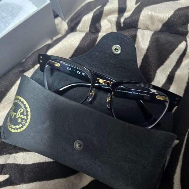 레이밴 클럽마스터 리버스