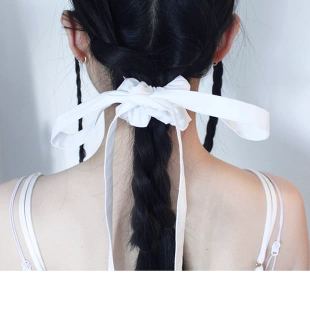 르몽드페페 리본 스크런치<화이트>