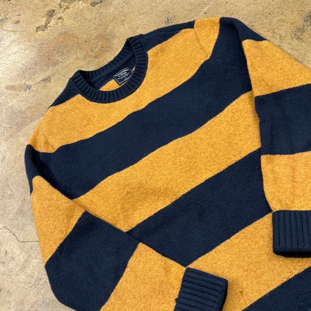 아베크롬비 오렌지 네이비 니트