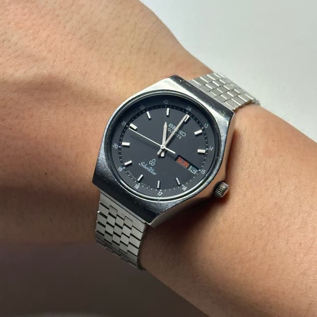 SEIKO quartz silverwave