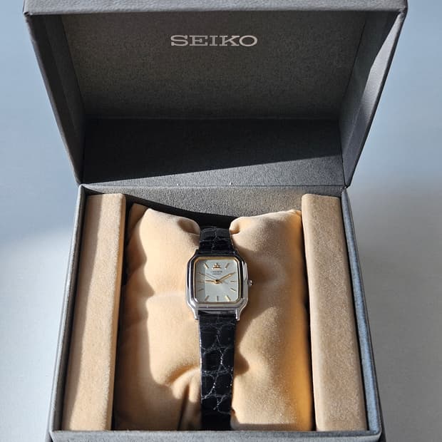 빈티지 세이코 크레도르