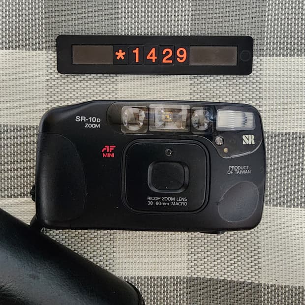 신도리코 SR-10D AF 줌 미니 필름카메라 파우치포함