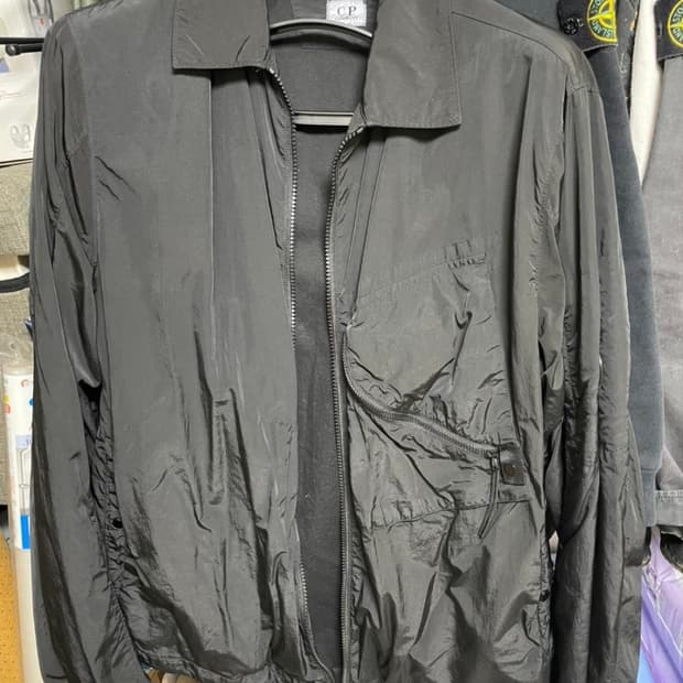 cp 컴퍼니 나일론 셔츠 자켓