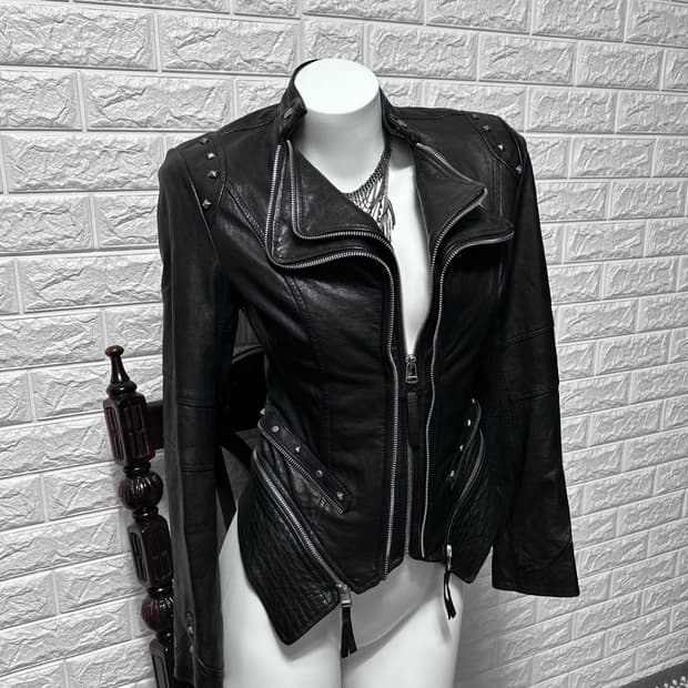 00‘s 멀티 지퍼 스터드 램스킨 자켓