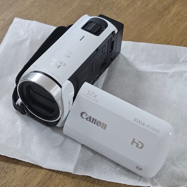 (한글판) 캐논 VIXIA HF R600 캠코더 화이트 민트급 풀박스