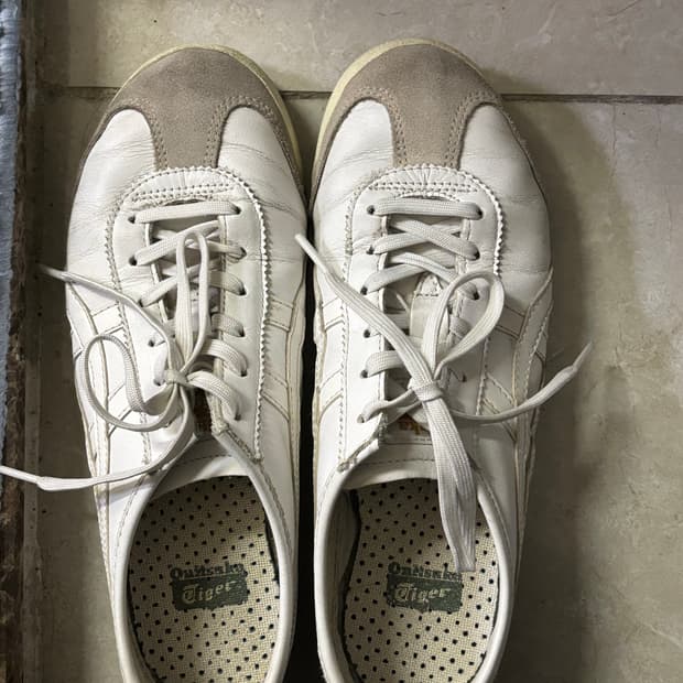 오니츠카타이거 멕시코 66 흰색 240mm