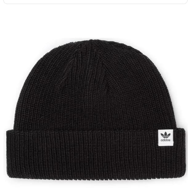 아디다스 쇼티 비니