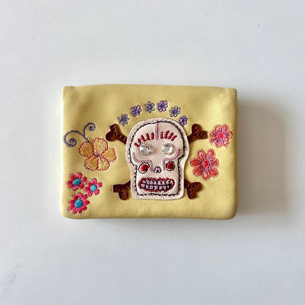 츠모리치사토 해골 카드지갑