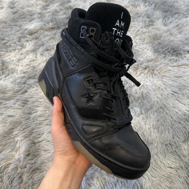 컨버스 x 더 솔로이스트