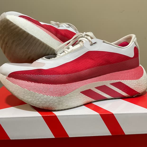 아디다스 하이퍼부스트 엣지