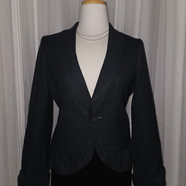 rope picnic 다크그린 러플 블레이저