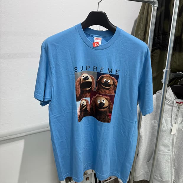 [L] supreme rowlf tee