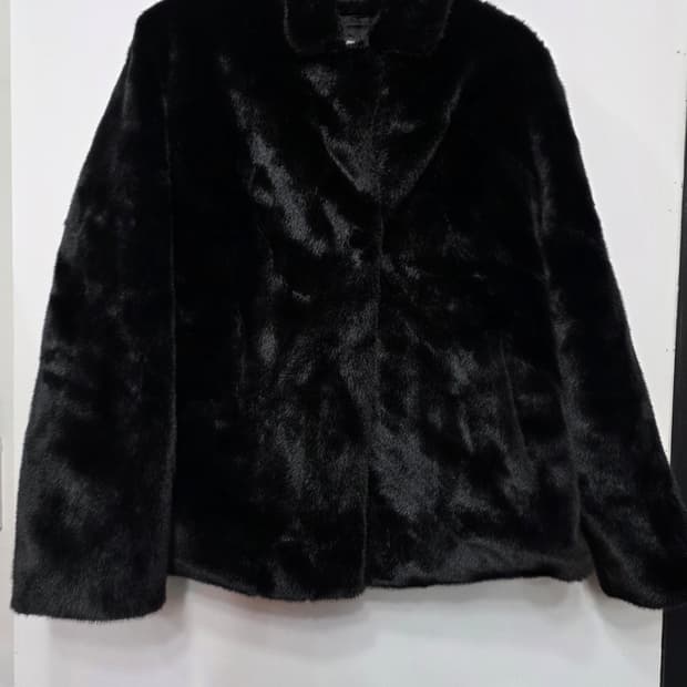 폴앤조 여성 퍼 자켓