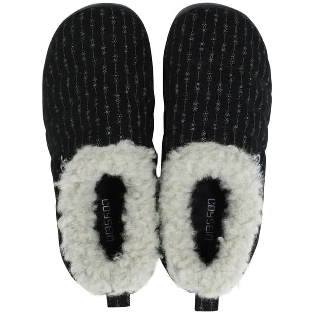 스부 수부 코이세이오 스너그 패딩 슈즈 블랙