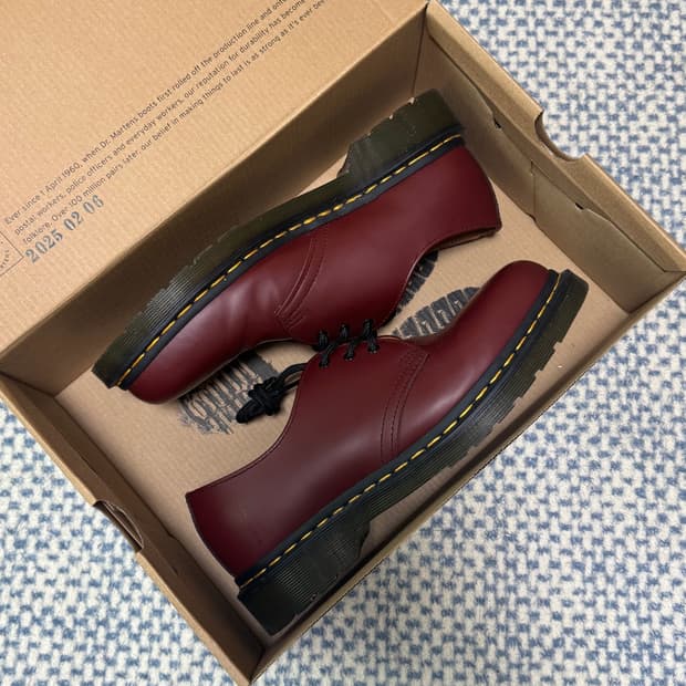 닥터마틴 1461 스무스 체리 [UK7]