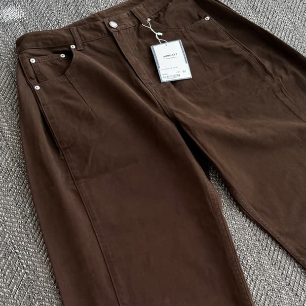 플리마켓🔥 아워데이즈 사이드 턱 워시드 코튼 치노 팬츠 브라운 (M)