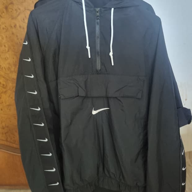 나이키 UVENsideline 풀탭바람막이.        M-XL