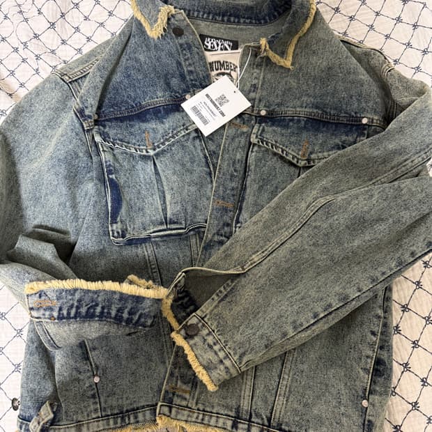 HOLY NUMBER 7 데님 트러커 L사이즈 데님자켓 팝니다 새상품