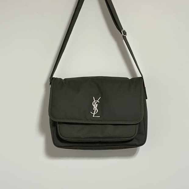 생로랑 니키 캔버스 메신저  라지 크로스백