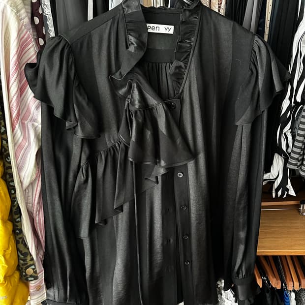 오픈와이와이 블라우스