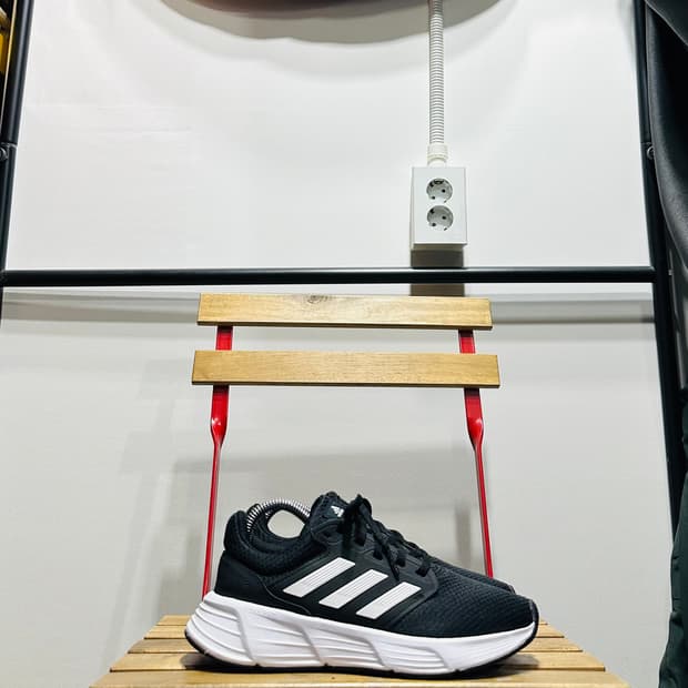 250) 아디다스 운동화 남녀공용 신발 갤럭시 6