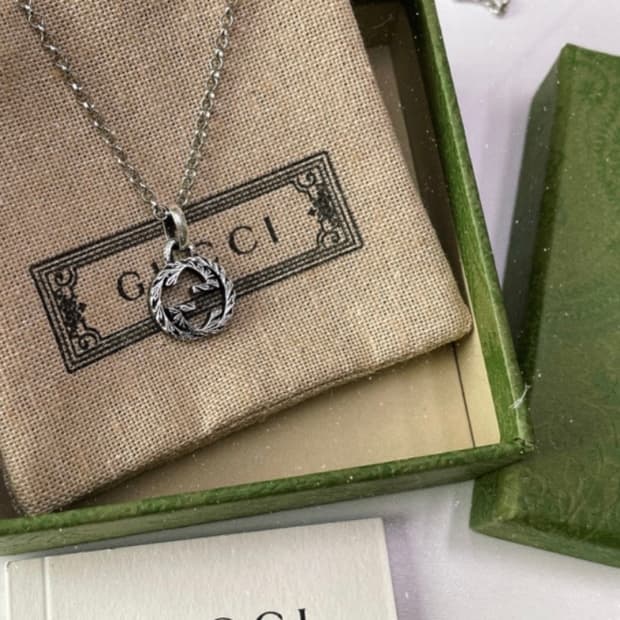 구찌 인터로킹 목걸이