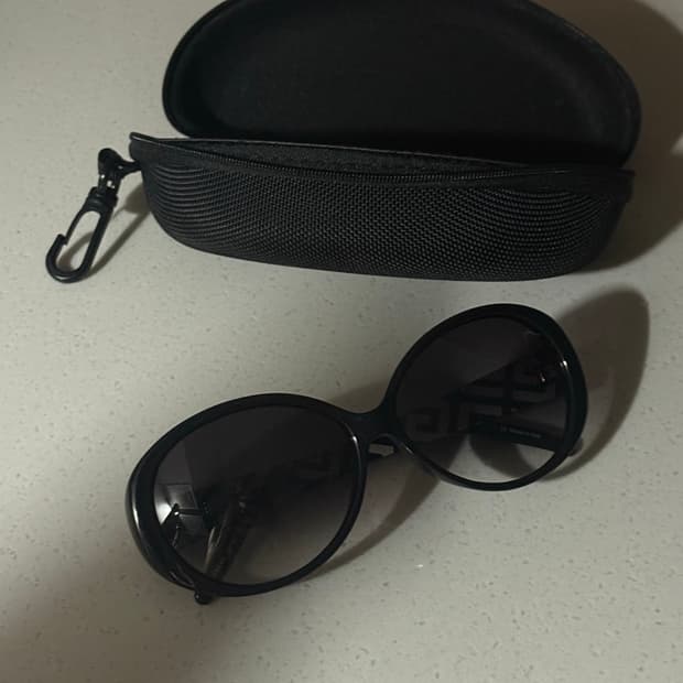 givenchy 지방시 오버사이즈 그라데이션 선그라스