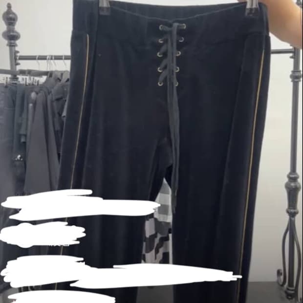 큐빈 벨벳 부츠컷 팬츠
