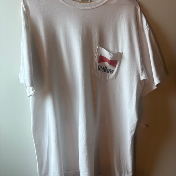 90’s Old row Pocket tshirts.