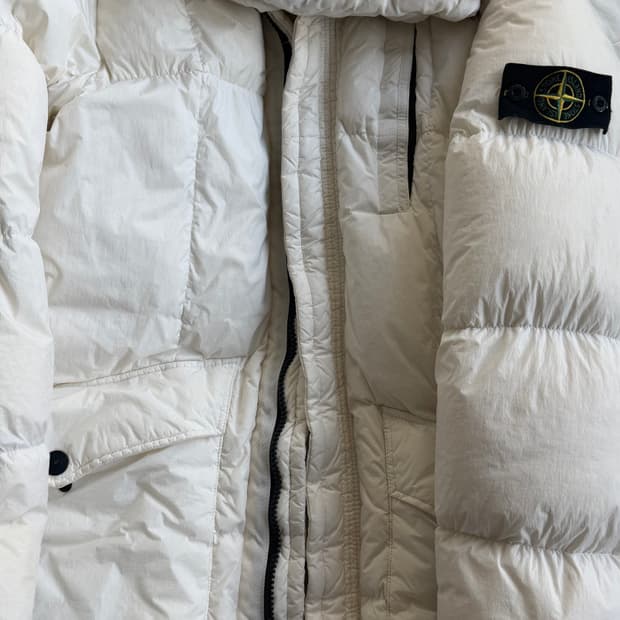 스톤아일랜드 패딩