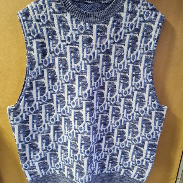 디올 모직 니트 베스트 