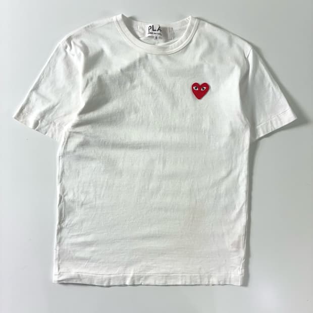 Comme des garsons  꼼데가르송 하트와펜 화이트 반팔티셔츠 