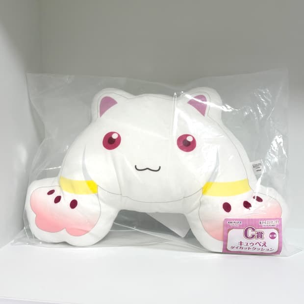 마법소녀 마도카 마기카 쿠지 C상 큐베 얼굴 인형 쿠션