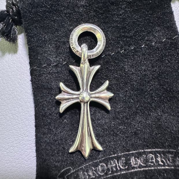 크롬하츠 타이니크로스참